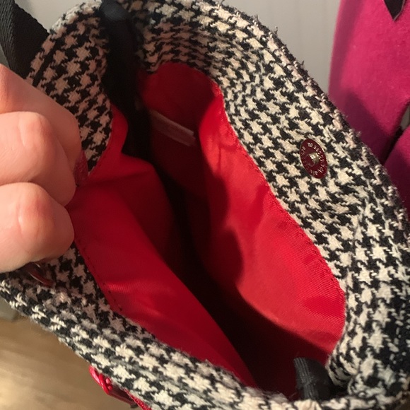 Kavu crossbody purse, houndstooth - Picture 8 of 9